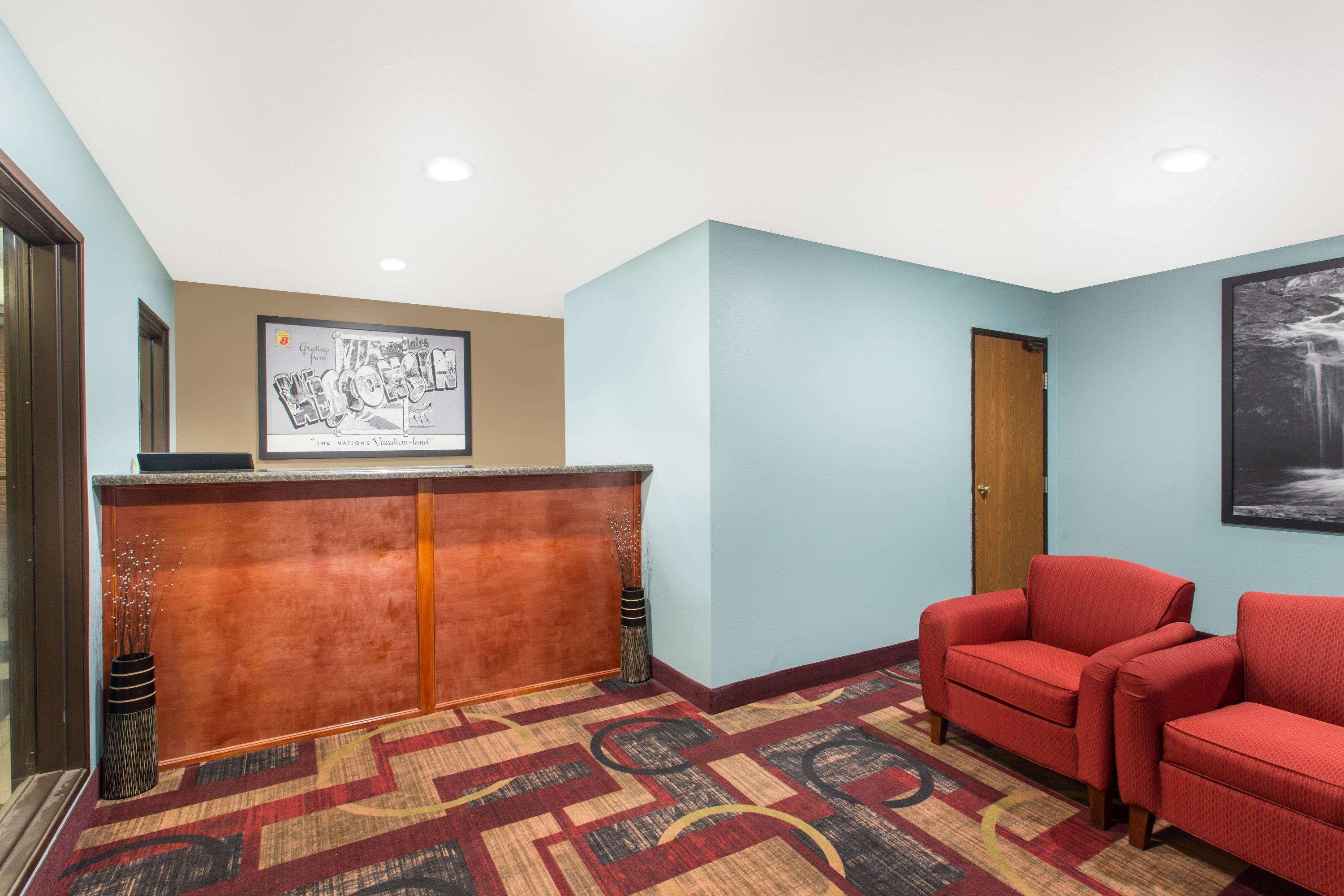 Super 8 By Wyndham Eau Claire I-94 Motel Exterior foto