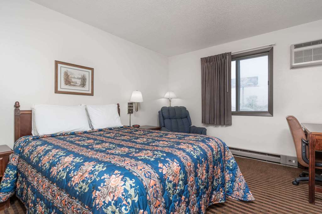 Super 8 By Wyndham Eau Claire I-94 Motel Cameră foto